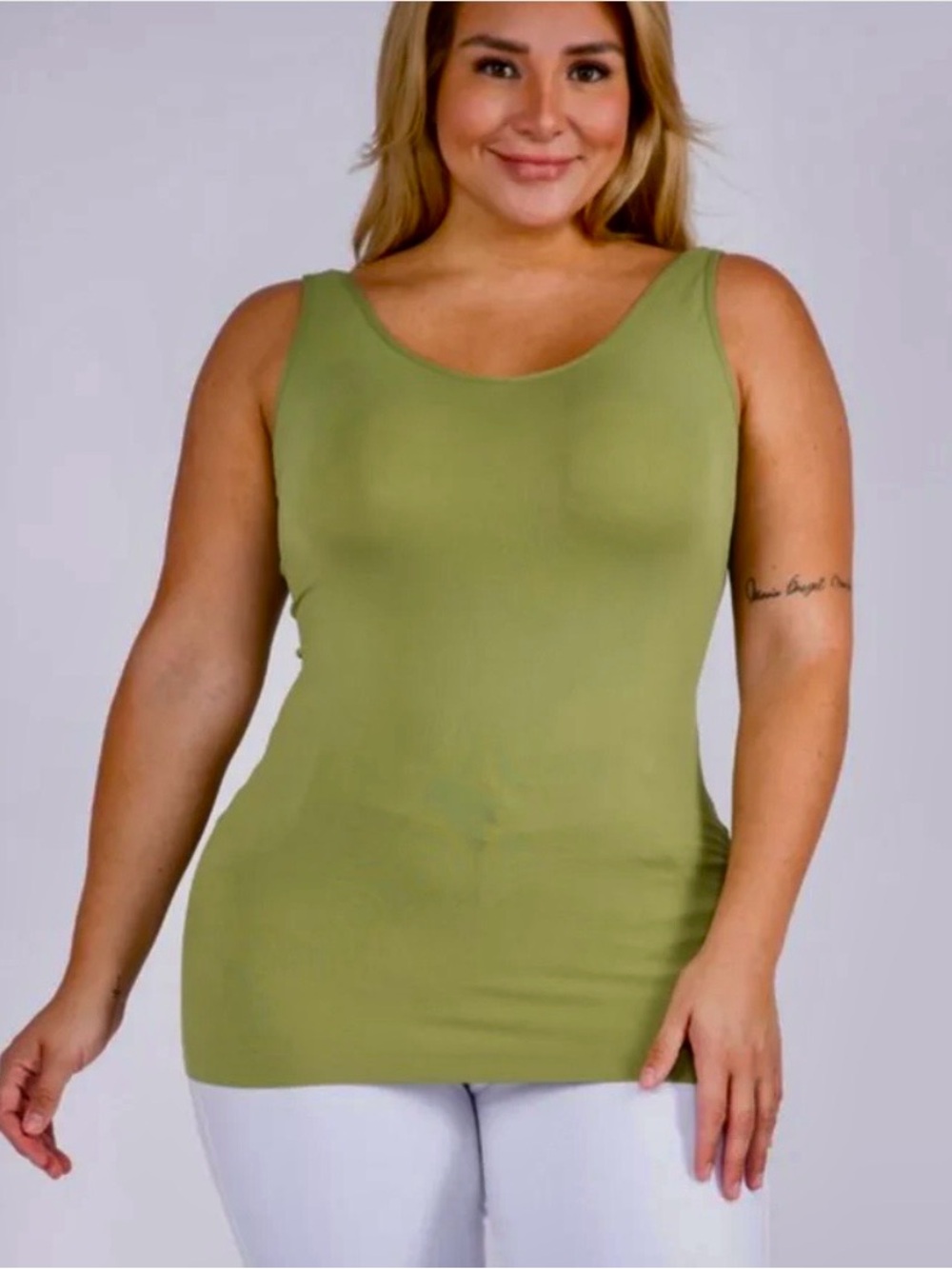 Everyday V/Scoop Neck Tank in Olive Green One Size Fits S-XL NWT